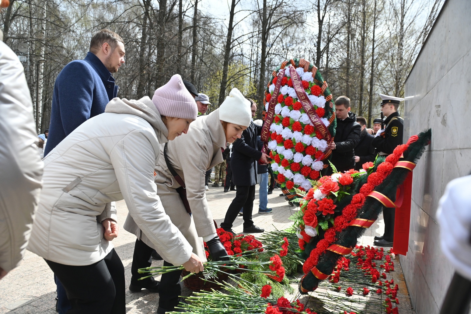 Лукойловцы поздравили ветеранов войны и тружеников тыла Прикамья 