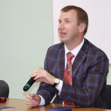 Сергей Щербатых (Фото: пресс-служба ЕГУ им. И.А. Бунина)
