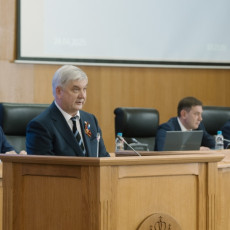 Александр Гусев (Фото: пресс-служба правительства Воронежской области)