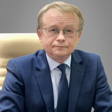 Эдуард Ишимов (все фото предоставлены пресс-службой «Сибирского цемента»)