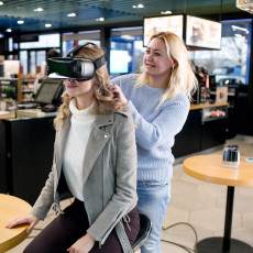 На заправках «Газпромнефть» внедряют VR-технологии
