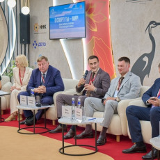 Фото: пресс-служба Законодательного собрания Приморского края