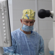 Хирург клиники «Три-З» города Ессентуки провел операцию в прямом эфире