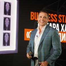 Business StandUp «Охота за единорогами» прошел в Новосибирске