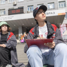 На ЕВРАЗ НТМК впервые прошла индустриальная биеннале для художников