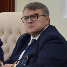 Константин Комков (Фото: пресс-служба Курской областной Думы)