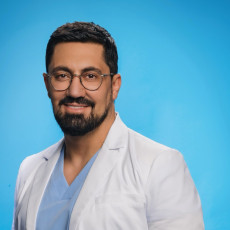 Вардан Хачатрян о бесшовной методике в пластической хирургии