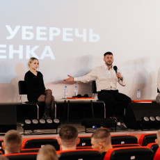 «Новые люди» проводят родительские собрания по профилактике зависимостей