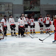 Вологжане увидели главный трофей чемпионата КХЛ