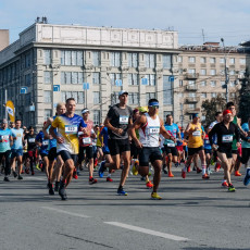 VIRA выступила партнером праздника бега в Новосибирске 