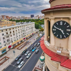 Фото: Денис Демков. Часы на башне ЦУМа на пересечении ул. Большой Садовой и Буденновского проспекта, г. Ростов-на-Дону