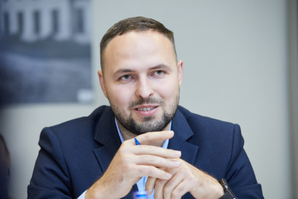 Урок окружающего мира "Кладовая витаминов" для 1–2-х классов с использованием цифрового микроскопа