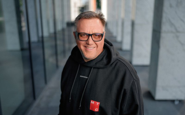 Интервью: о безопасности связи, рисках ИИ и запуске 5G в Новосибирске