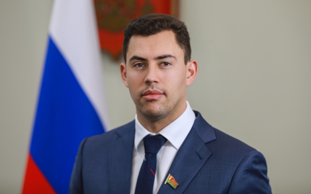 Владимир Сериков (Фото: пресс-служба Липецкого областного Совета депутатов)