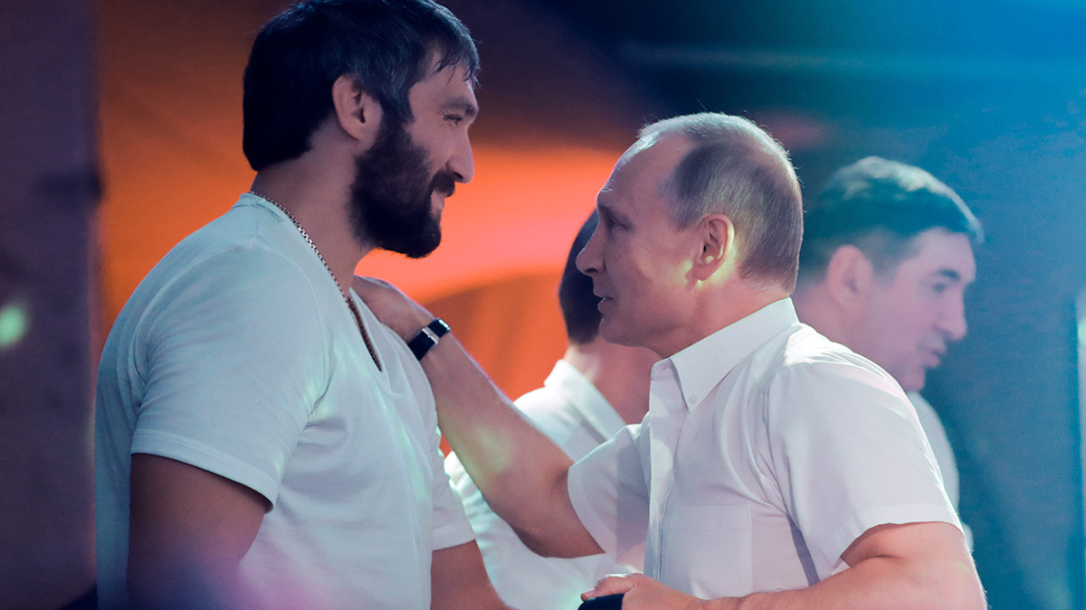 Овечкин награжден Благодарностью президента РФ Владимира Путина