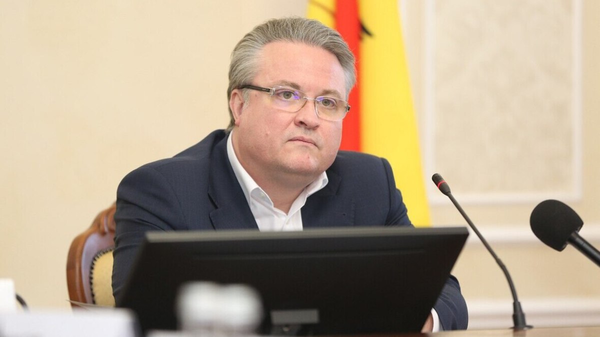 Действующий мэр (и он же кандидат на эту должность) Вадим Кстенин