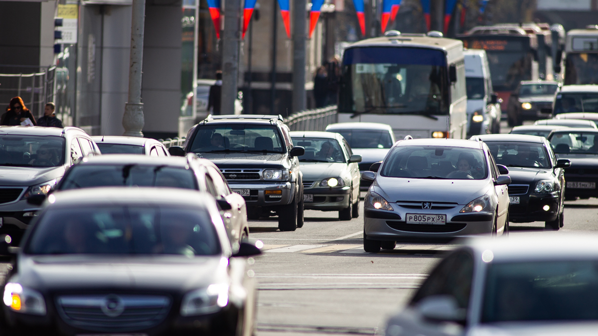 В регионе резко вырос спрос на подержанные автомобили из-за рубежа — РБК