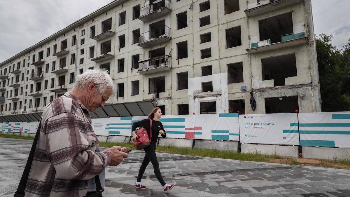 Власти Москвы назвали объемы текущего строительства домов по реновации ::  Город :: РБК Недвижимость