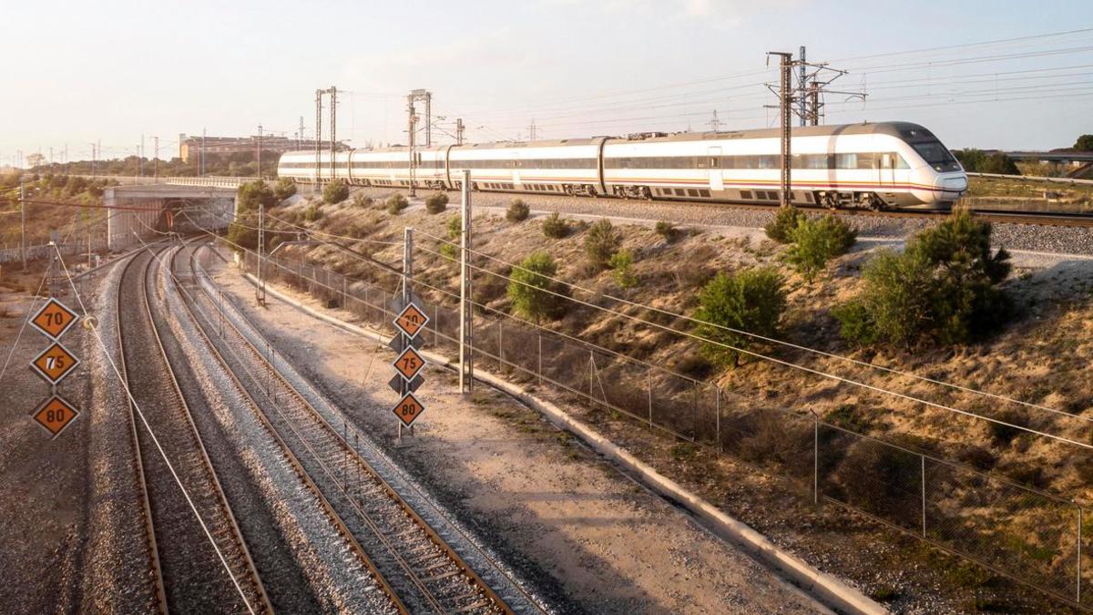 Между Анапой и Темрюком планируют запустить пригородные поезда в 2024г. —  РБК