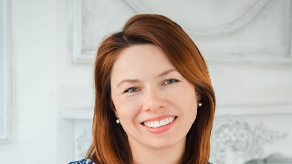 Елена Гонцова