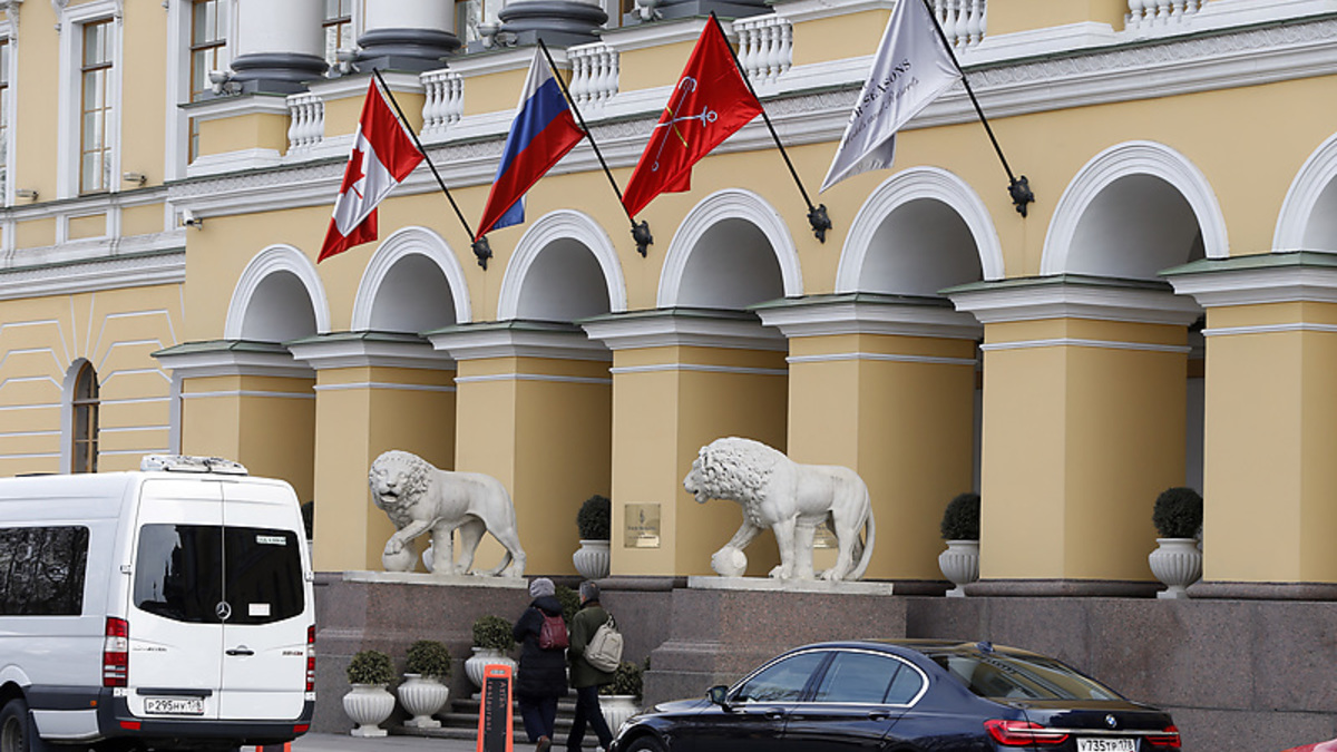 В Петербурге вынесен первый приговор по делу о реставрации Дома со львами —  РБК