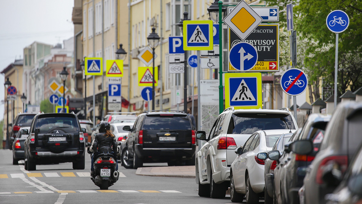 Парковка в Москве будет бесплатной 12 и 14 июня — РБК