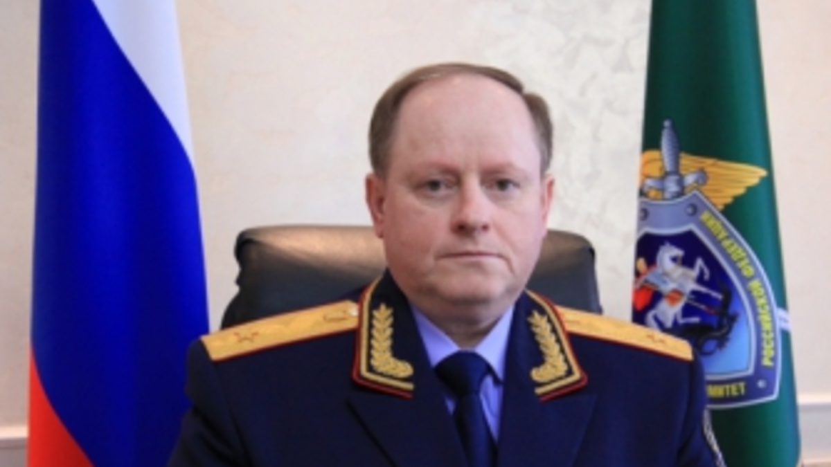 Анатолий Щуров