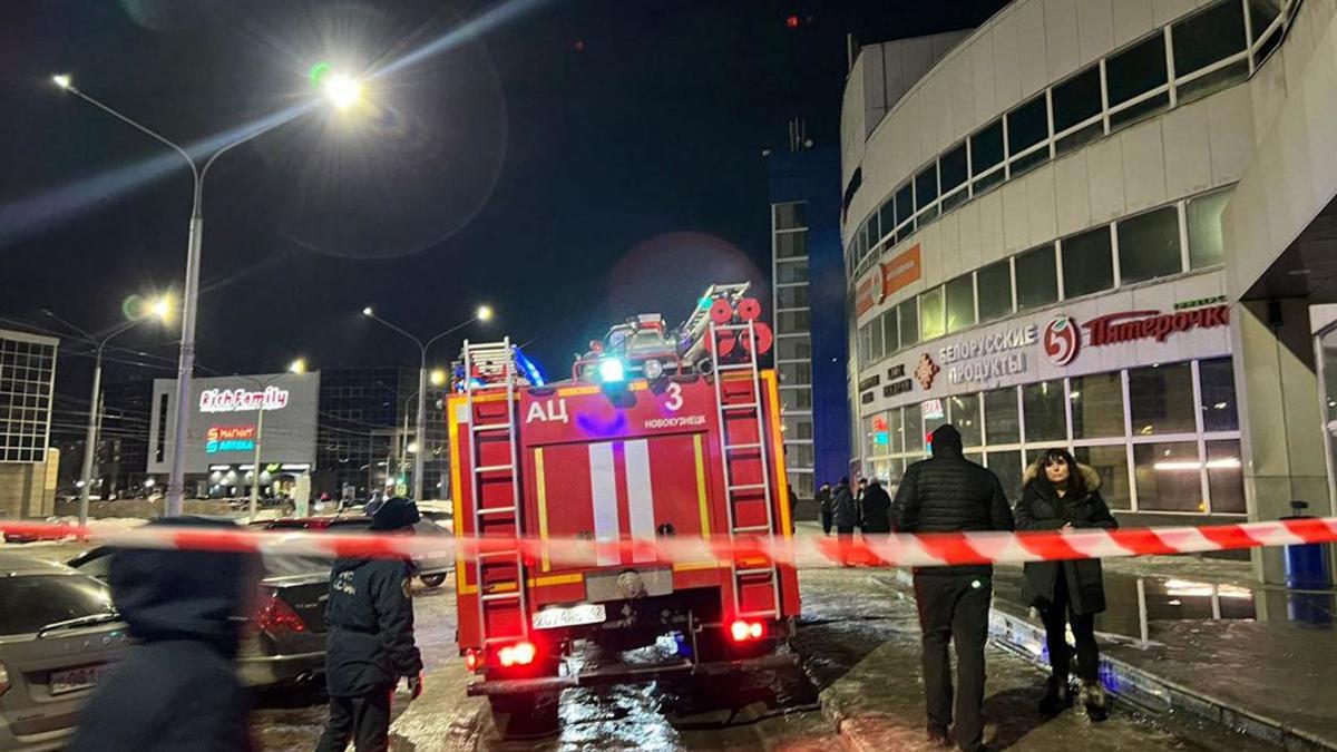 В Новокузнецке произошел пожар в торгово-развлекательном центре — РБК