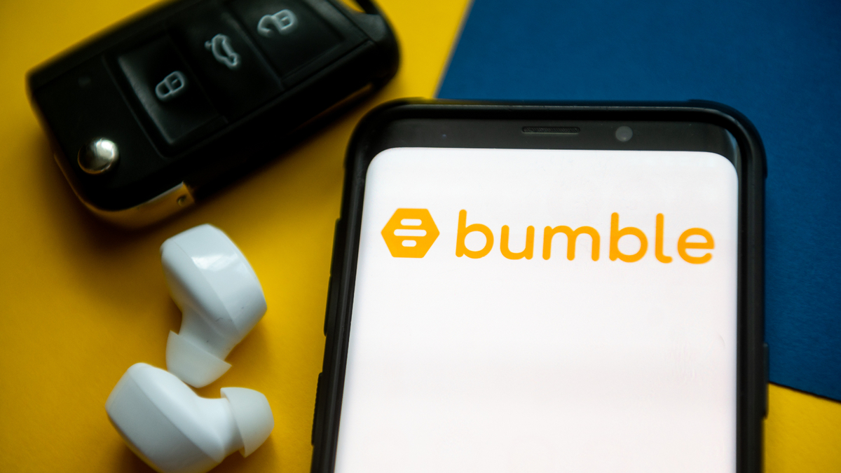 Дейтинг-приложения Bumble и Badoo уйдут из России — РБК