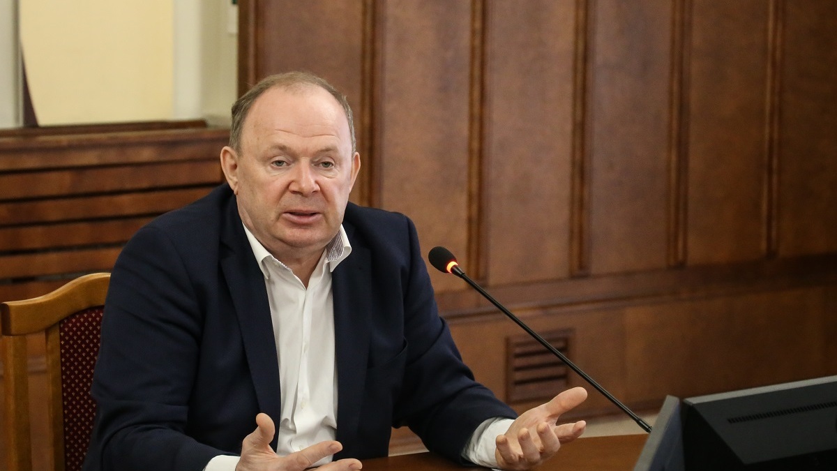 Владимир Лаптев 