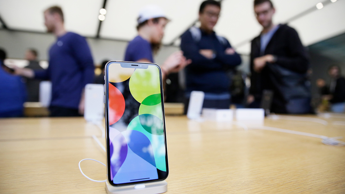 iPhone X