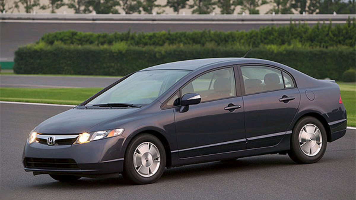 Honda Civic Hybrid признана самым 