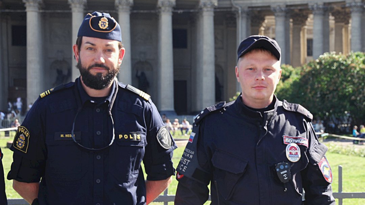 Шведская полиция проследит за порядком в Петербурге перед матчем Евро ::  Евро-2020 :: РБК Спорт