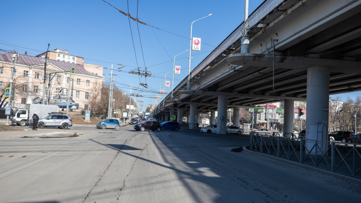 Дорожники начали реконструкцию проблемного перекрестка во Владивостоке — РБК