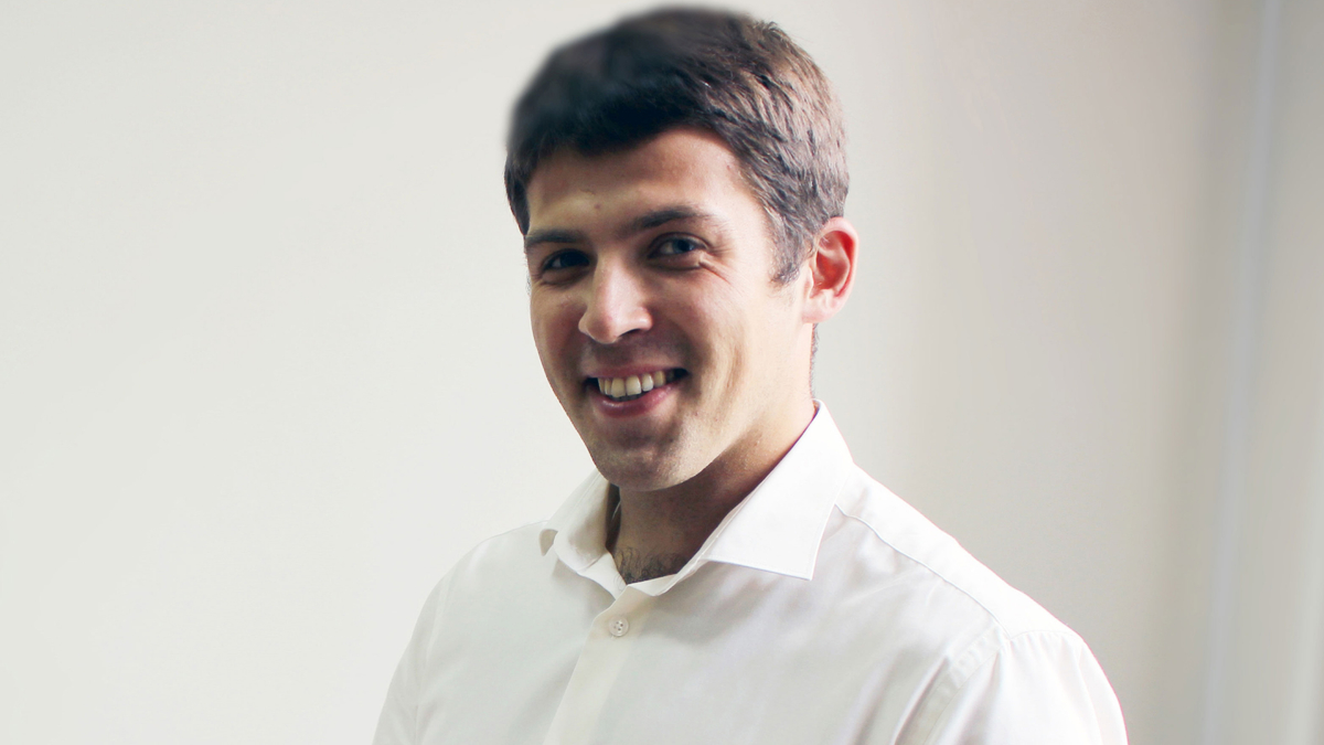 Денис Агаронов
