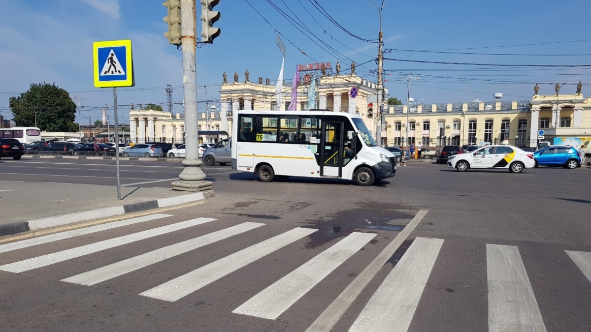 В Воронеже автобусы самых популярных маршрутов будут работать до 00:00 — РБК