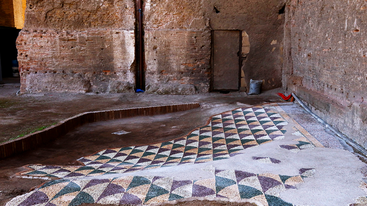 Состояние мозаики до реставрации в Термах Каракаллы, 3 век н.э.