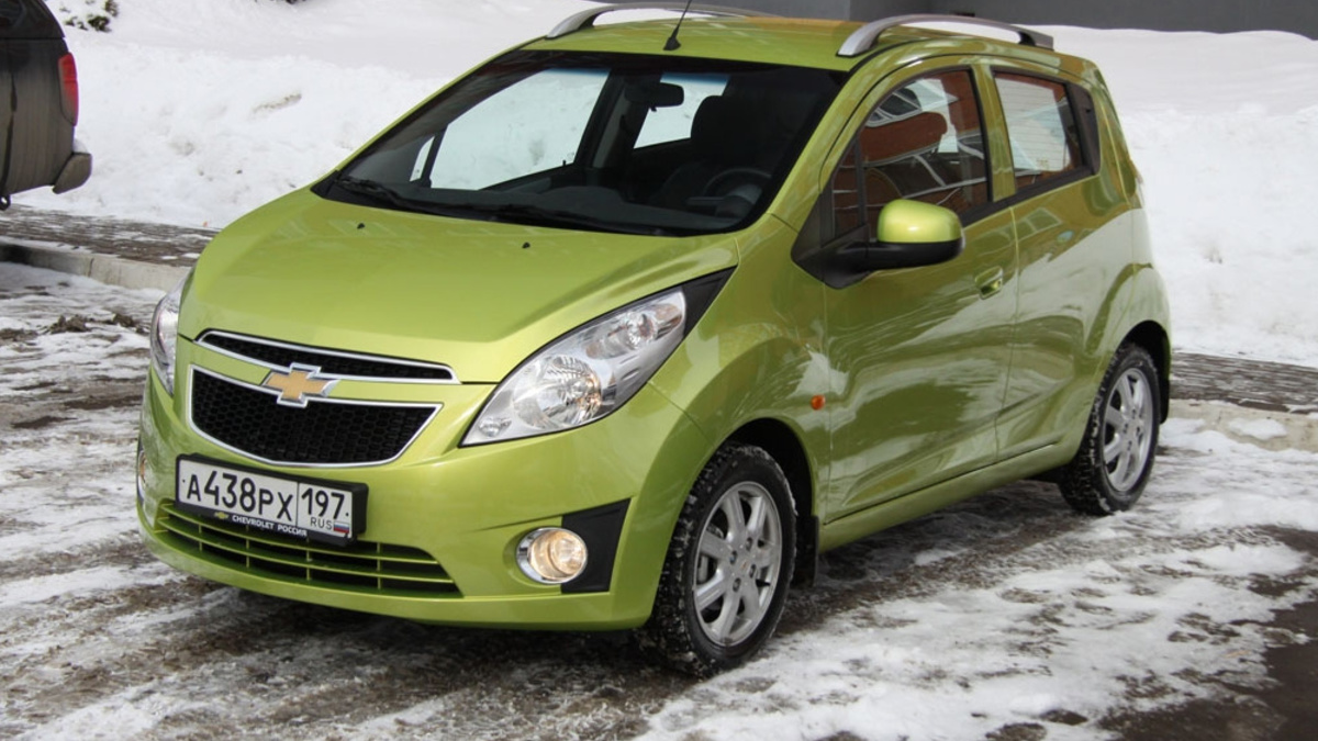 Тест-драйв Chevrolet Spark. Маленький снаружи, большой внутри :: Autonews