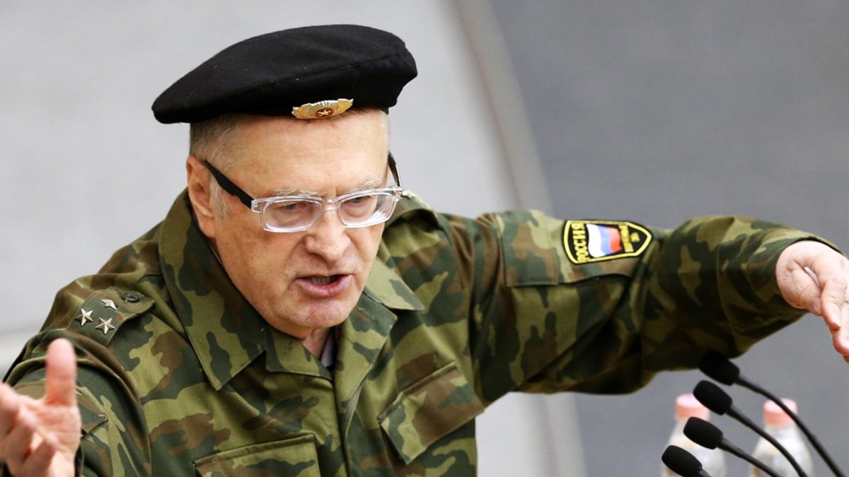 Жириновский переоделся в камуфляж, назвав США "поджигателями войны" :: Политика :: РБК