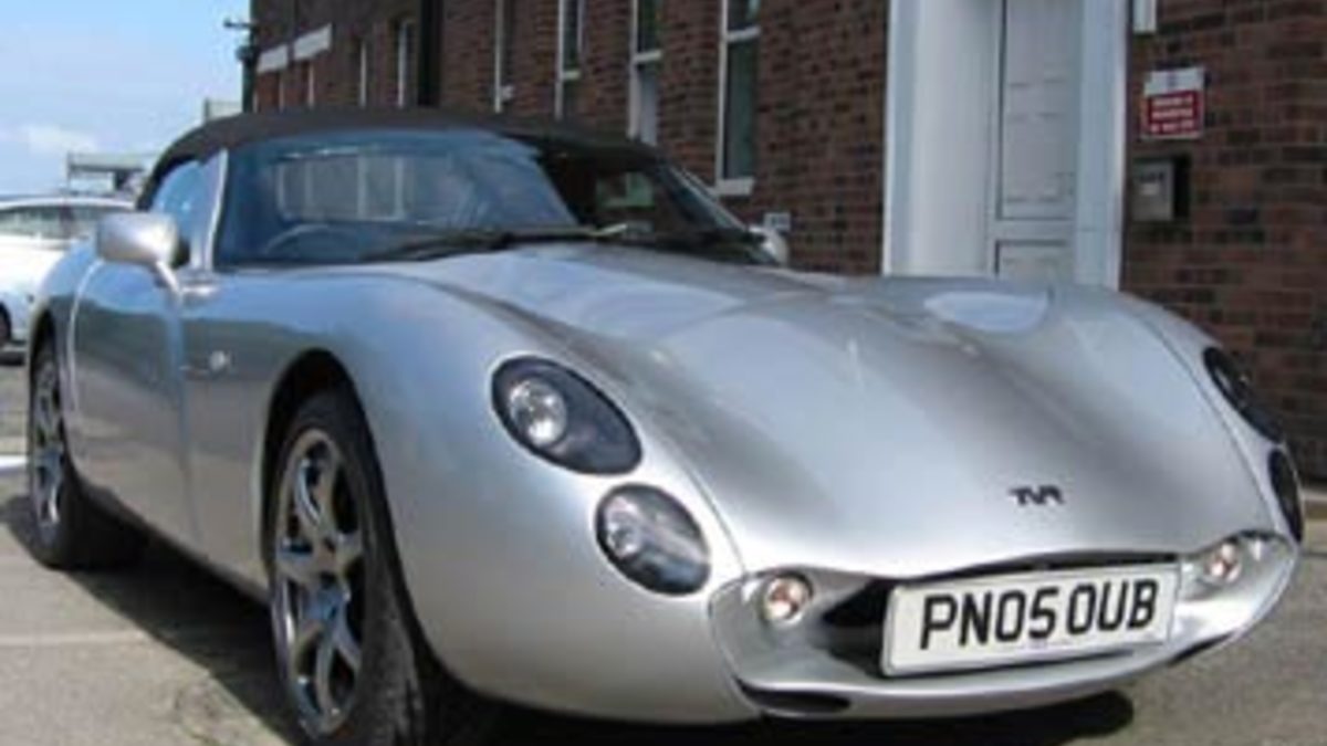 TVR - британский автопроизводитель и его модели - интересная история марки и их особенности TVR: история британского автопроизводителя и его модели