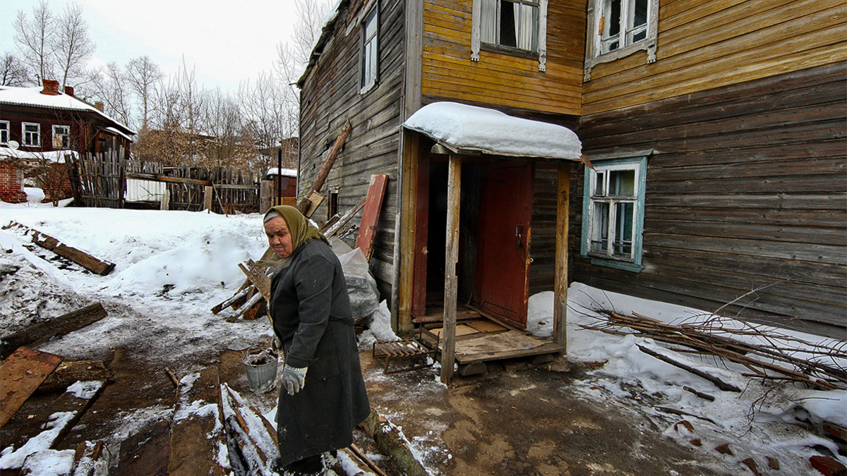 В поиске выхода: что сделают власти для сокращения бедности в два раза — РБК