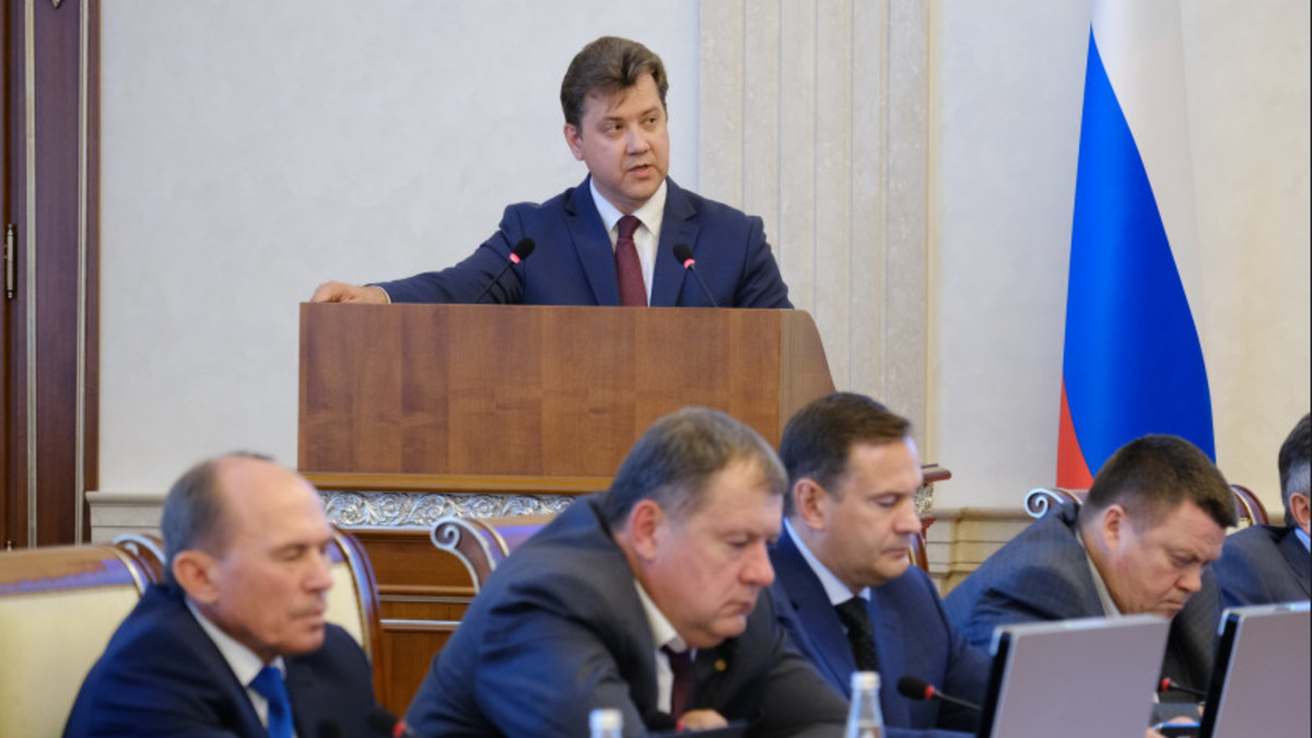 Заместитель председателя правительства Новосибирской области — министр финансов и налоговой политики региона Виталий Голубенко