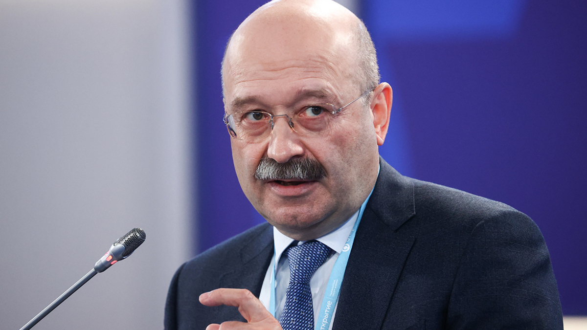 Михаил Задорнов