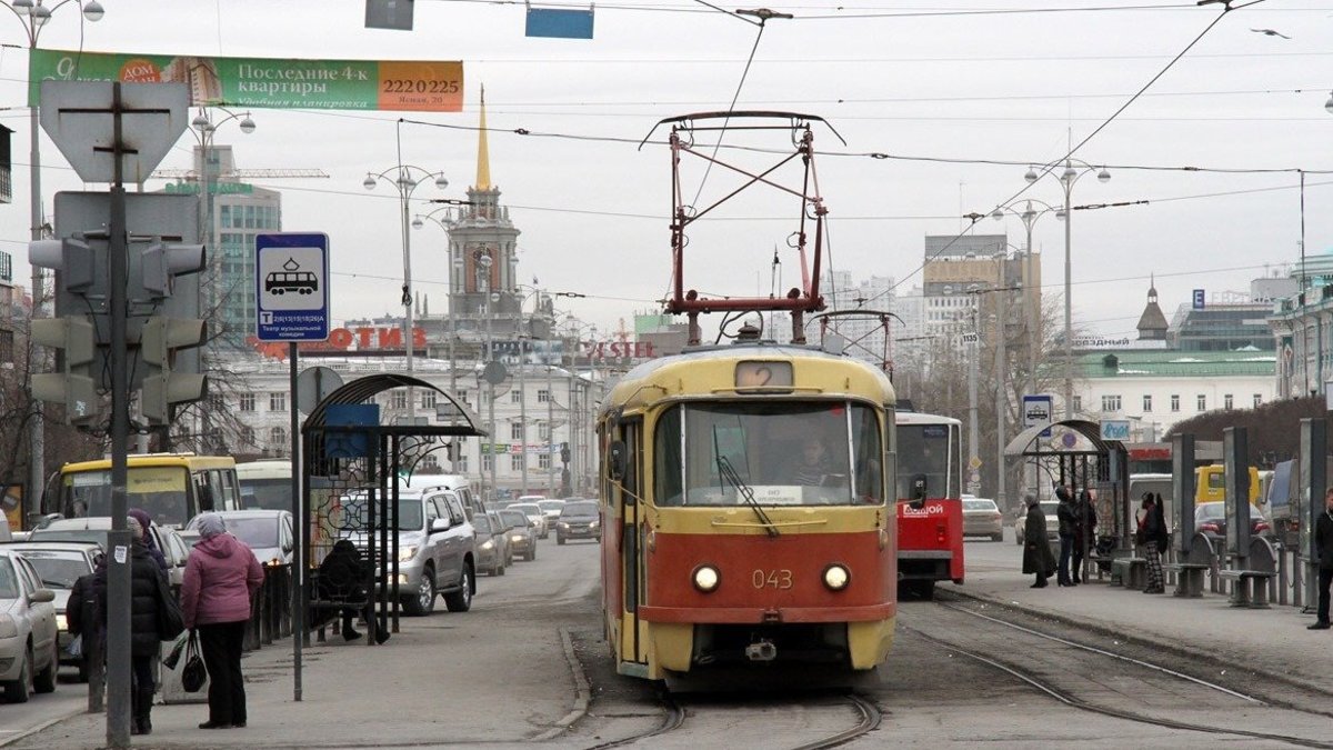 Мэрия Екатеринбурга объединяет два транспортных МУПа — РБК