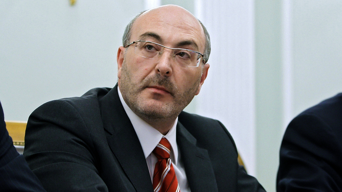 Михаил Болотин