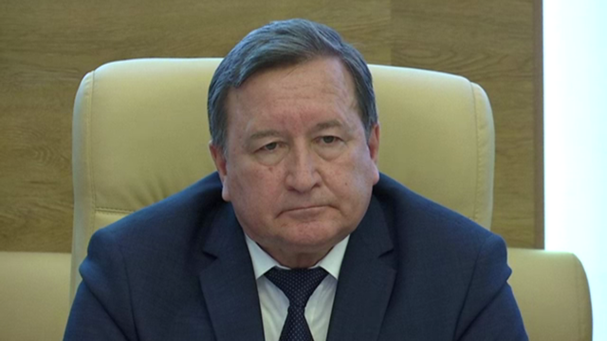 Виктор Батмазов