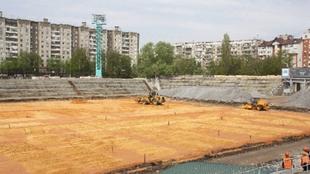 Стадион &laquo;Металлург&raquo;
