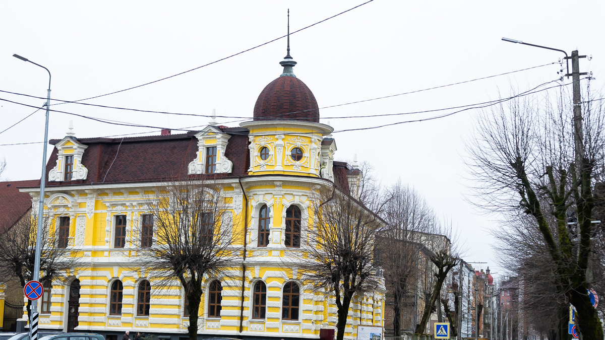 Директора порта уволят, взятки в полиции, Яндекс и Янтарный тупик. Итоги —  РБК