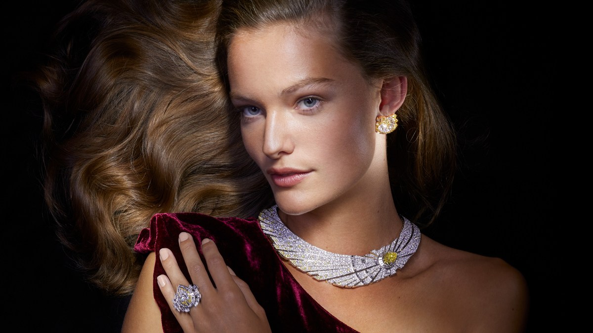 Сет Halley из коллекции Sous les etoiles, Van Cleef & Arpels