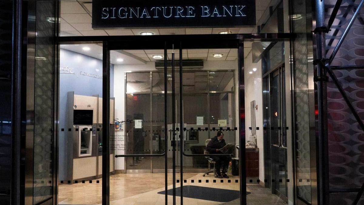 Signature Bank закрыли из-за системных рисков после краха SVB — РБК